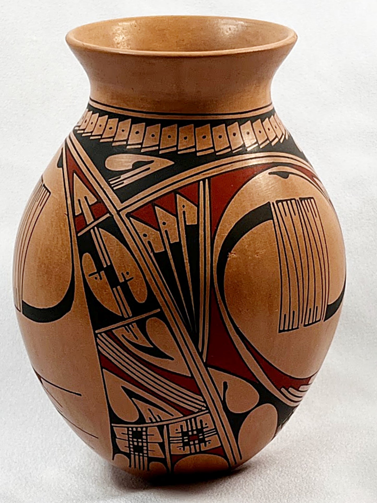Vintage MATA ORTIZ Polychrome Pottery Jar Signed Quico Marquez