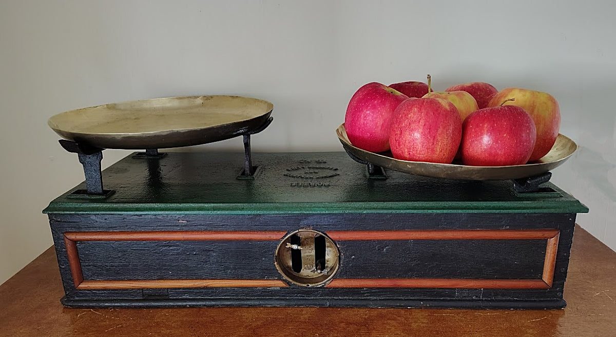 Joseph Beranger French Antique Scale Full view with Apples