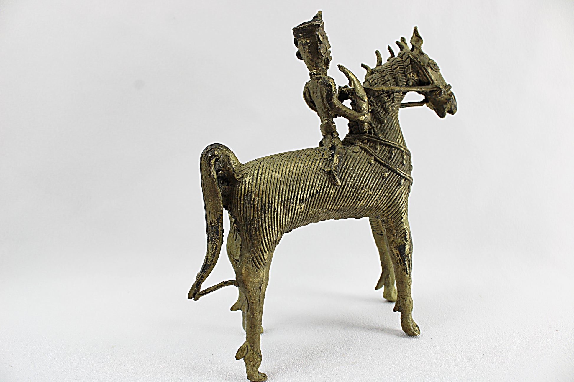 ANTIQUE BRASS DHOKRA Horse and Warrior     full side view