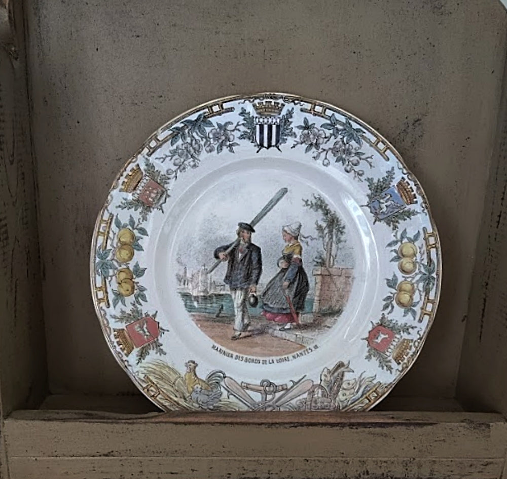 Antique FRENCH SARREGUEMINES PLATE Types Bretons Pattern in wood rack