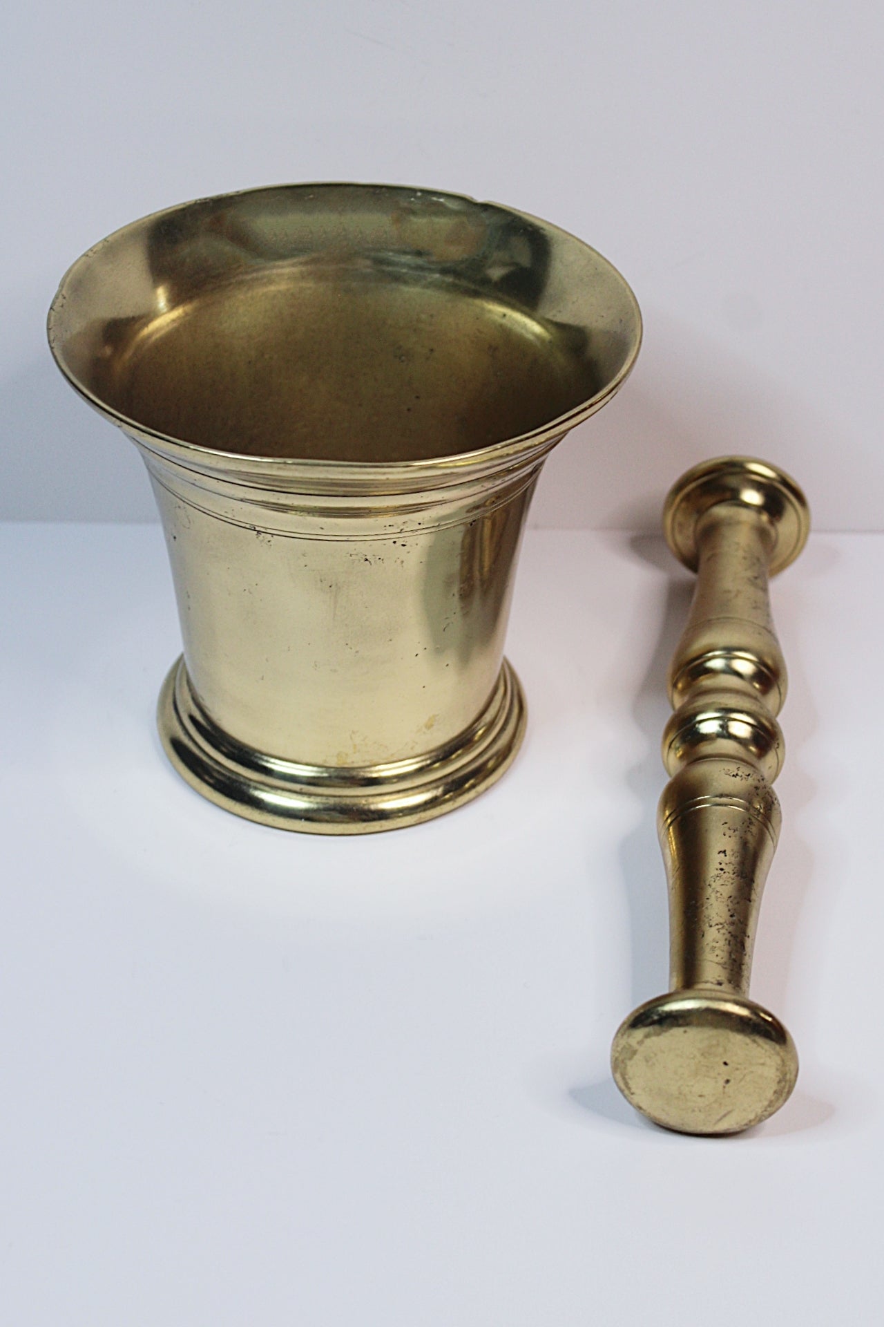 Antique Solid Brass MORTAR AND PESTLE England 1800s
