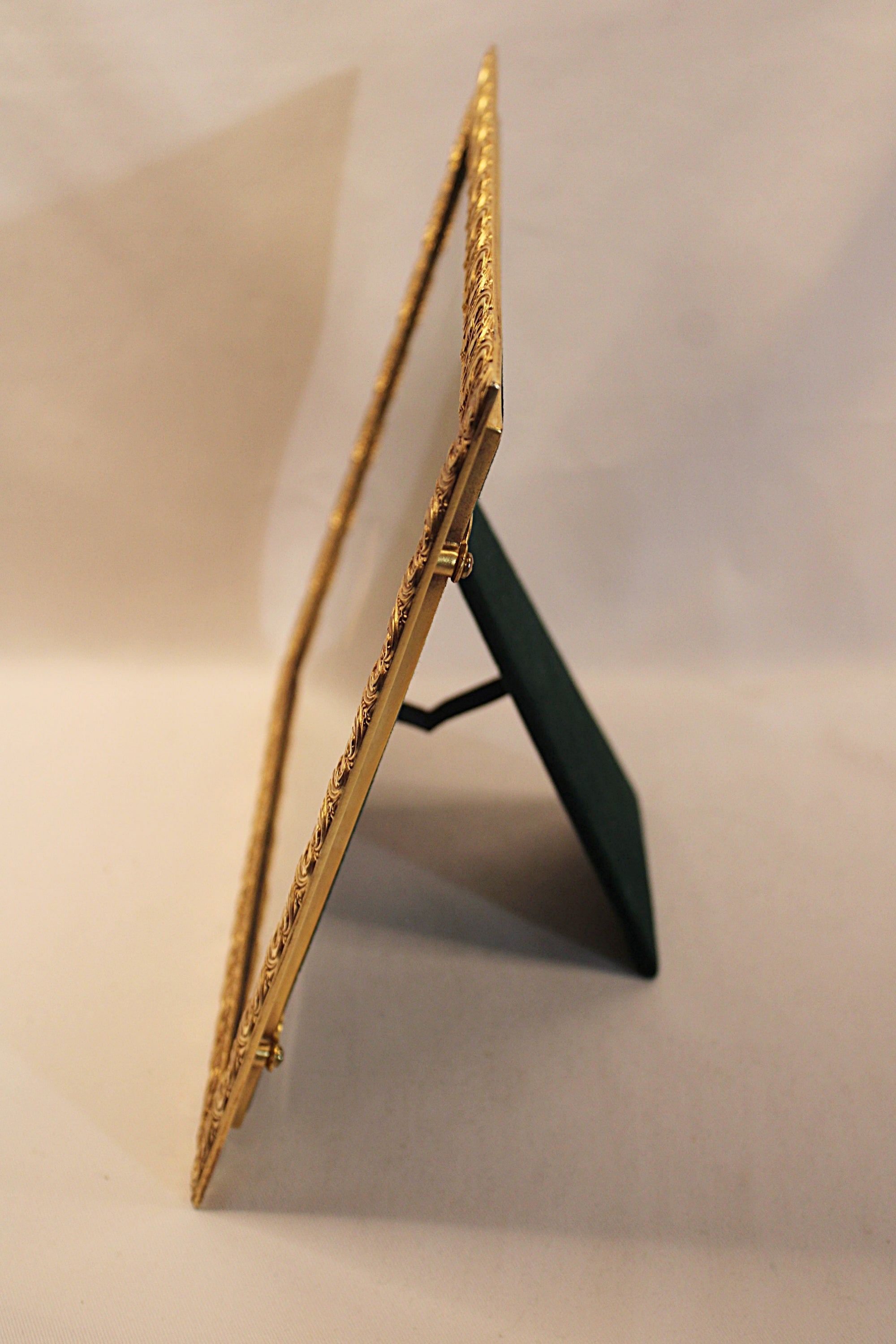 Vintage Elias Artmetal Picture Frame 18kt. Gold over Pewter Dated 1997