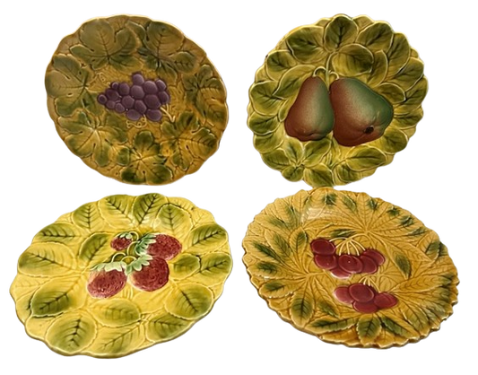 Sarreguemines Majolica Fruit Plates Set of Four 1920-1950