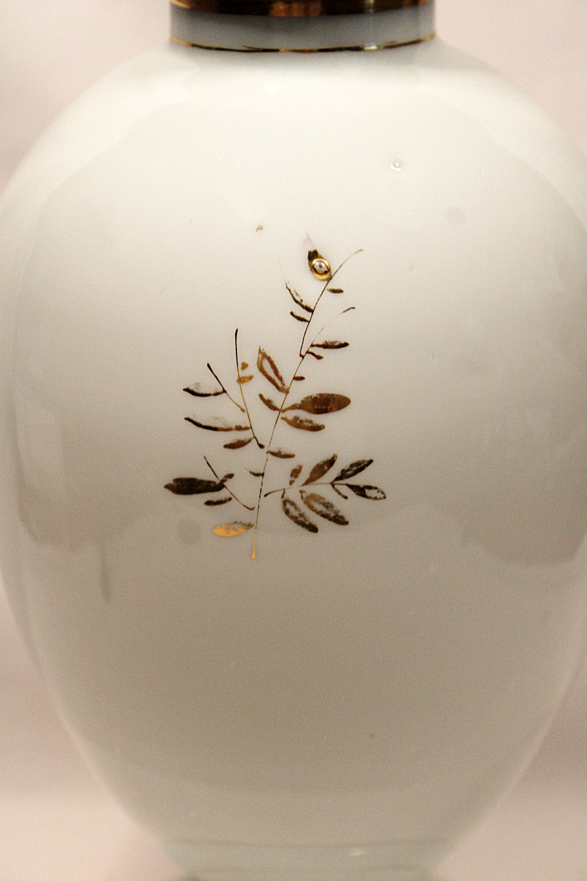 Bristol Glass Lidded Antique Apothecary Jar