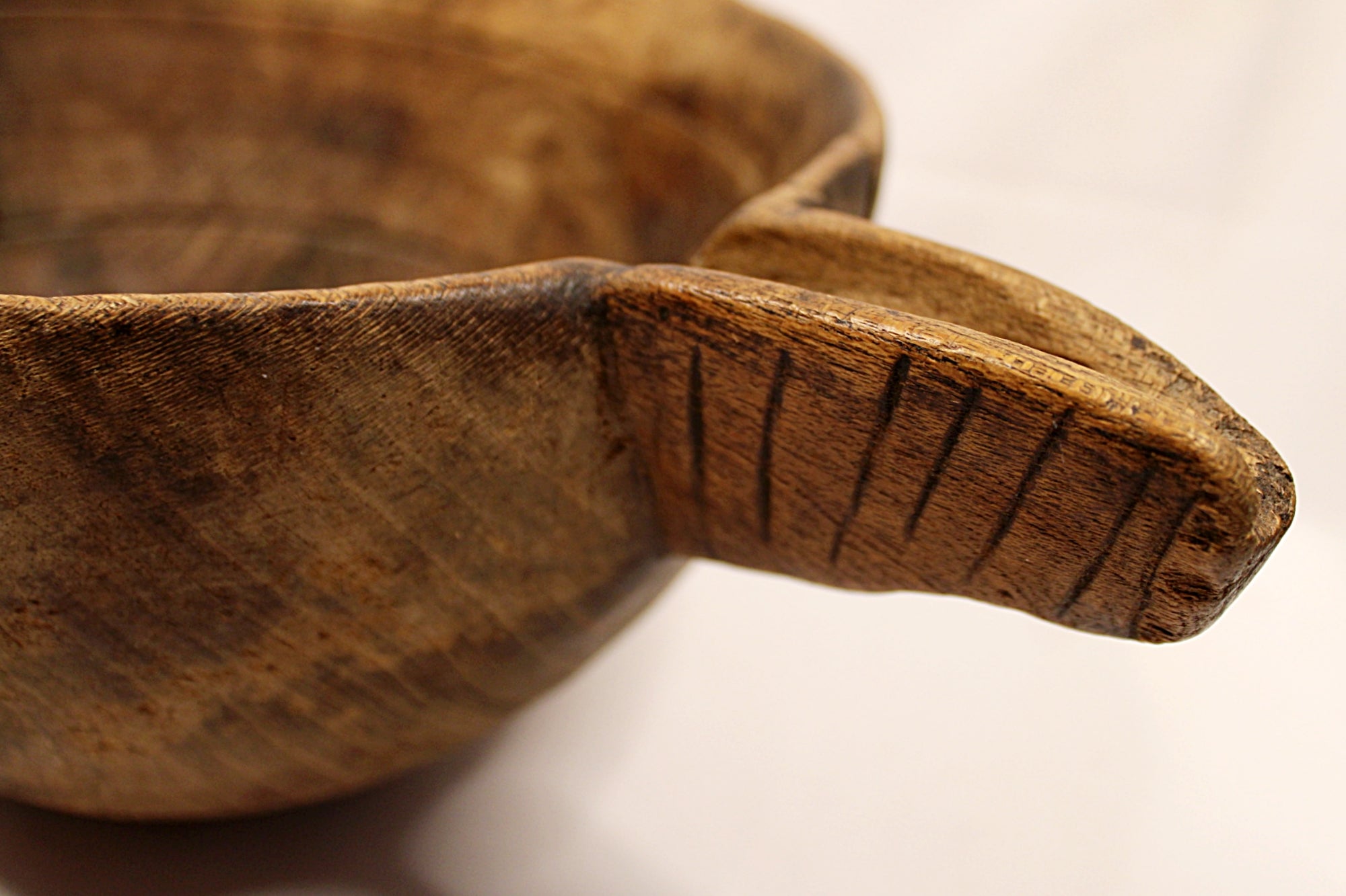 Make-Do Repair Early American Treen Primitive Hand Carved Wood Bowl  Handle closeup